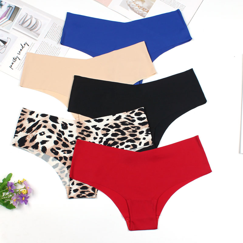 3 Pcs High Quality Women's Seamless Leopard Panties Comfort Ultra-thin Panties Underwear Women's Sexy low-Rise Ruffles Briefs, Red red red
3 Pcs High Quality Women's Seamless Leopard Panties Comfort Ultra-thin Panties Underwear Women's Sexy low-Rise Ruffles Briefs, Red red red