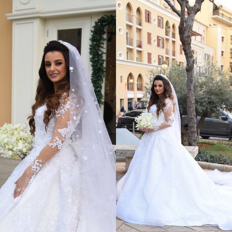 A Line Beach Wedding Dresses Jewel Neck Long Sleeve Appliques Satin Plus Size Wedding Dress Sweep Train Robes De Mariée, Hunter green
A Line Beach Wedding Dresses Jewel Neck Long Sleeve Appliques Satin Plus Size Wedding Dress Sweep Train Robes De Mariée, Hunter green