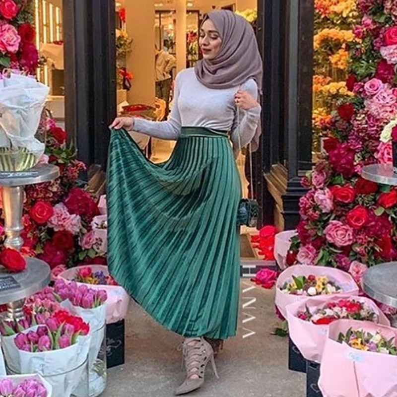 Abaya Women High Waist Velvet Pleated Skirt Saudi Muslim Women Skirt Islamic Bottoms Arabic Turkey Ramadan Casual Wear
Abaya Women High Waist Velvet Pleated Skirt Saudi Muslim Women Skirt Islamic Bottoms Arabic Turkey Ramadan Casual Wear