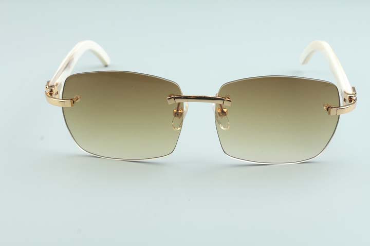 Factory direct sales classic style sunglasses B3524012-1, high-end frameless white natural buffalo horn legs glasses,58-18-140mm
Factory direct sales classic style sunglasses B3524012-1, high-end frameless white natural buffalo horn legs glasses,58-18-140mm