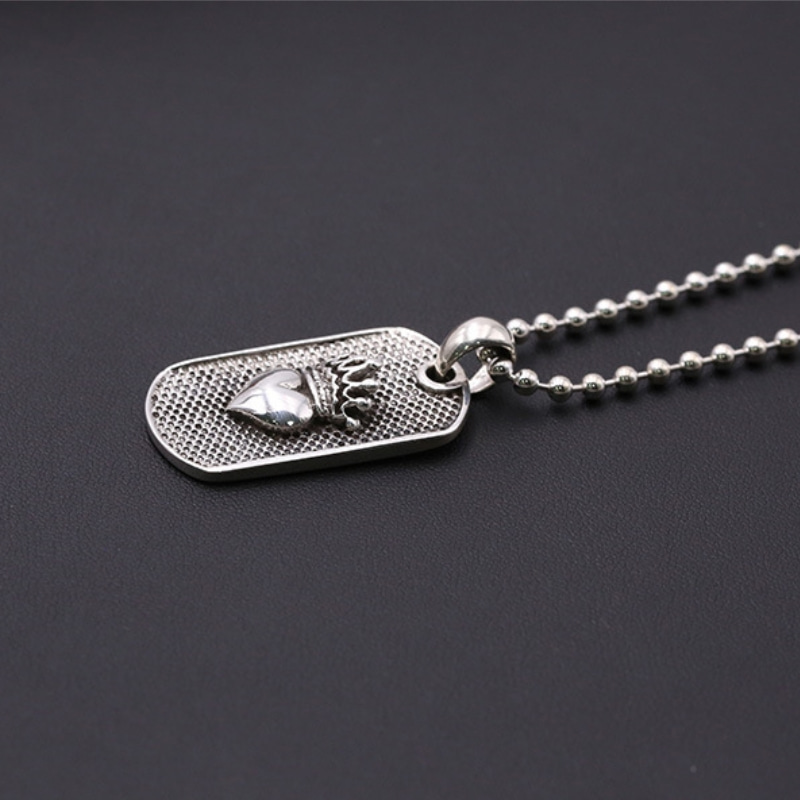925 sterling silver handmade designer jewelry American European antique silver heart and crown necklace pendants for men