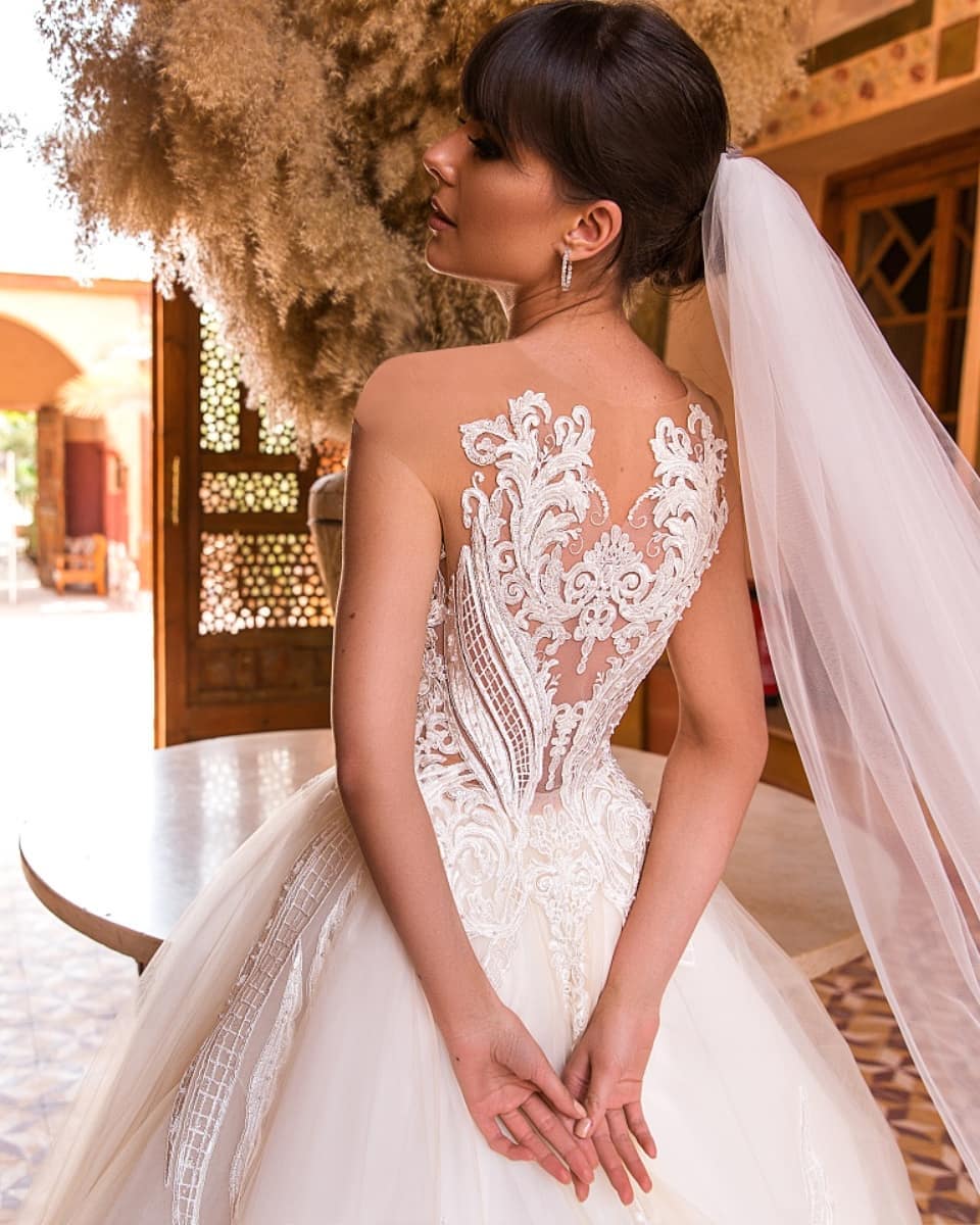 A Line Gorgeous Beaded Lace Wedding Dresses Sheer Off The Shoulder Appliqued Bridal Gowns Chapel Train Tulle Robe De Marie ppliqued