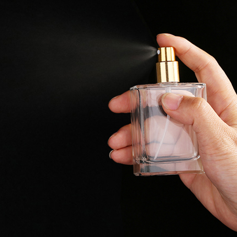 Hot 50ml Perfume Spray Bottle Thick Transparent Glass Multicolored Skin Care Cosmetics Portable Can Add Perfume Fine Mist Atomizer DHL free
Hot 50ml Perfume Spray Bottle Thick Transparent Glass Multicolored Skin Care Cosmetics Portable Can Add Perfume Fine Mist Atomizer DHL free