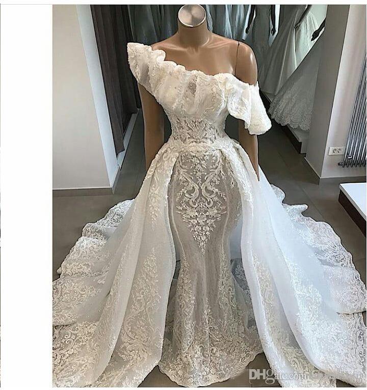 2019 Luxury Ruffles Elegant One Shoulder Lace Wedding Dresses with Detachable Court Train Applique Mermaid Bridal Couture Engagement Dress