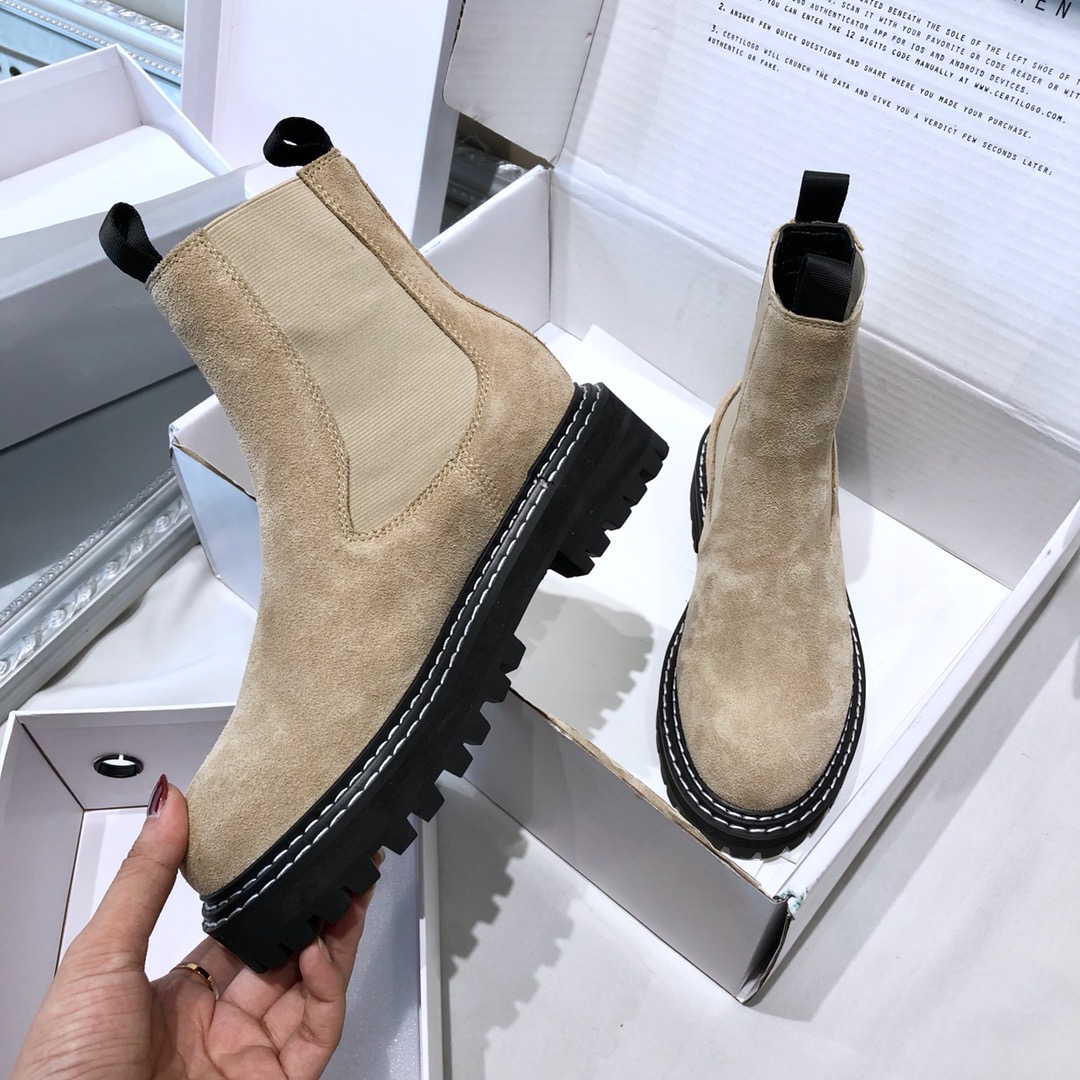 Woman Classic Design Boots Proenza Italy Elasticated Panel Chunky Sole Schouler New Boots Beige Suede Brand New Shoes, Black
Woman Classic Design Boots Proenza Italy Elasticated Panel Chunky Sole Schouler New Boots Beige Suede Brand New Shoes, Black