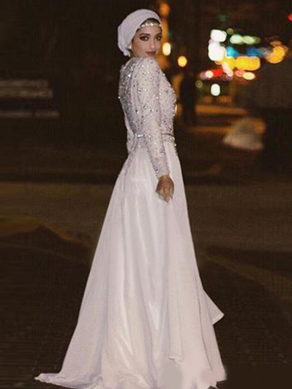 Sparkly Long Sleeves Muslim Evening Dresses Sequins Crystal Chiffon Floor Length Silver White Prom Dresses Arabic Abaya Party Dresses