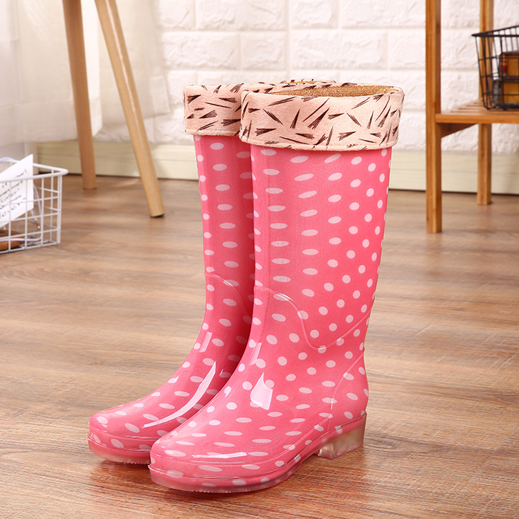 Ladies Waterproof Rain Boots Female Mid-Calf Fashion Women Rubber Rain Boots Girls Shoes Rainboots PVC Rain Shoes
Ladies Waterproof Rain Boots Female Mid-Calf Fashion Women Rubber Rain Boots Girls Shoes Rainboots PVC Rain Shoes
