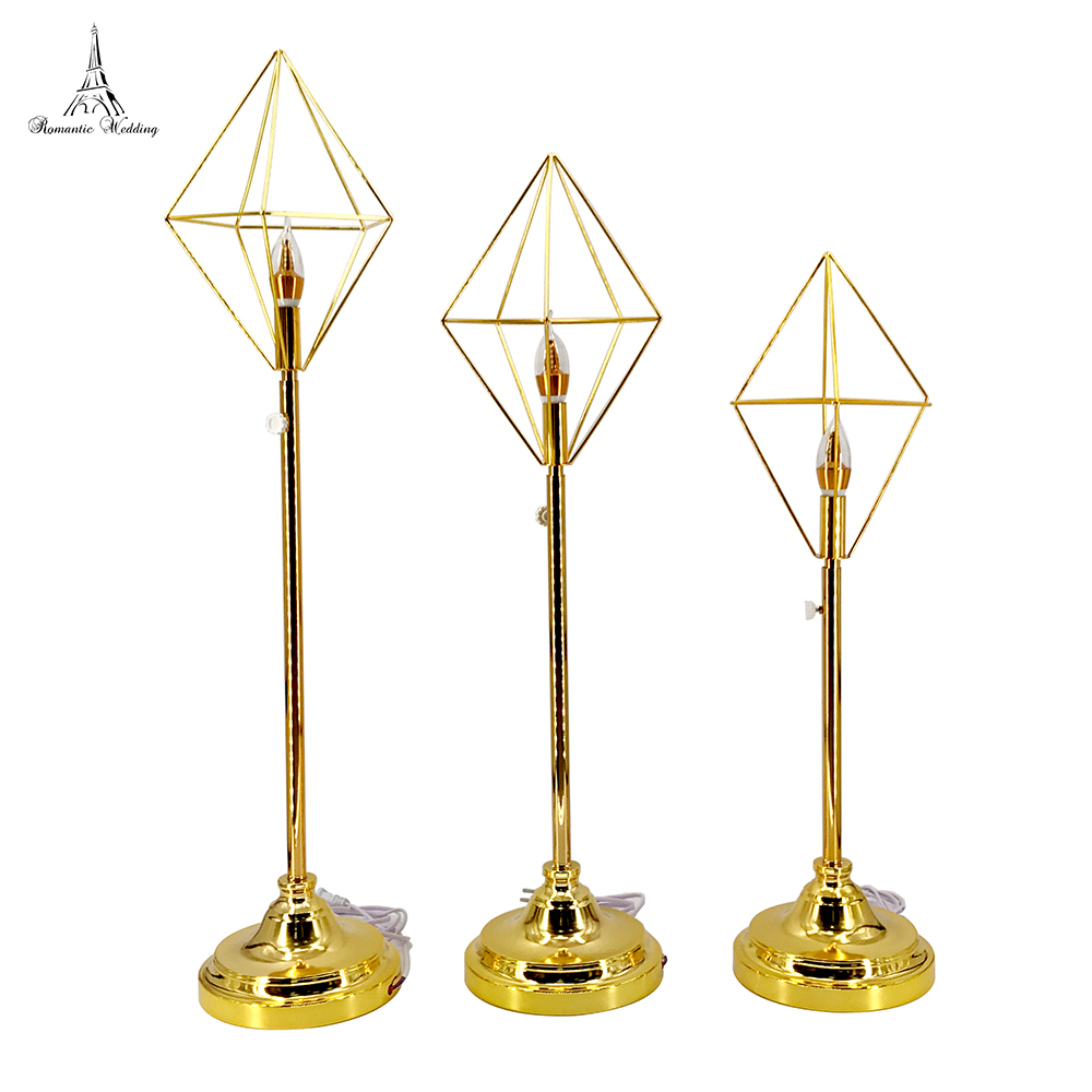 2sets(6pcs) Wedding Centerpiece Gold Metal LED Candle Holder for wedding party decoration
2sets(6pcs) Wedding Centerpiece Gold Metal LED Candle Holder for wedding party decoration