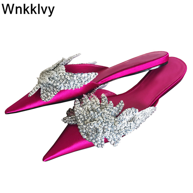 Women flat heel slippers summer shoes slik stain pointed toe bling bling sequins crystal leaf flipflops lazy mullers sandals, Black
Women flat heel slippers summer shoes slik stain pointed toe bling bling sequins crystal leaf flipflops lazy mullers sandals, Black