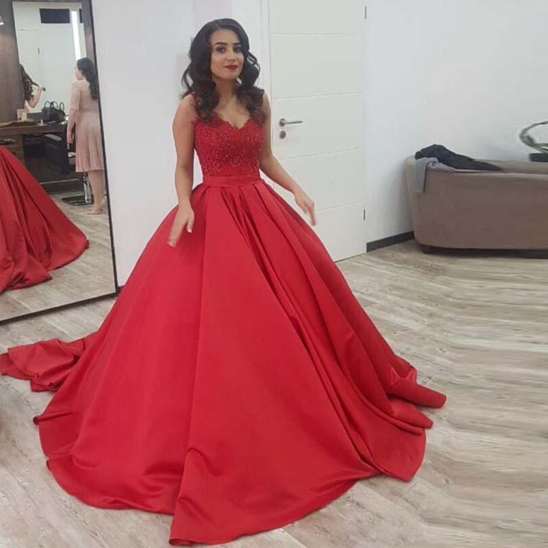 Custom V Neck Lace Ball Gown Evening Dresses 2020 with Appliques Court Train Lace Up Back Formal Prom Party Gowns
