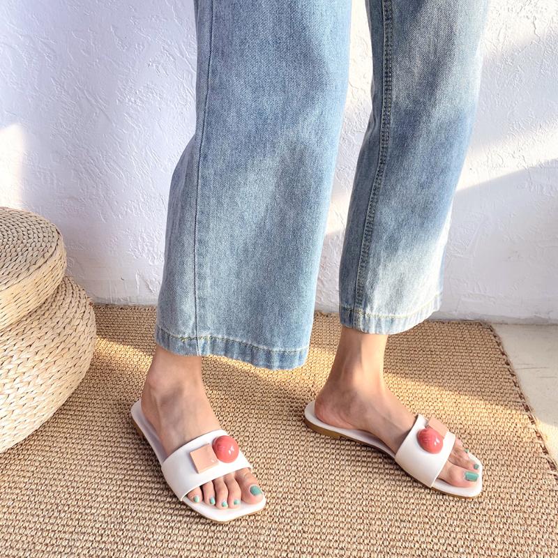 Net red flat slippers female summer 2020 new ins tide students Korean fashion wear casual casual sandals and slippers, Beige
Net red flat slippers female summer 2020 new ins tide students Korean fashion wear casual casual sandals and slippers, Beige