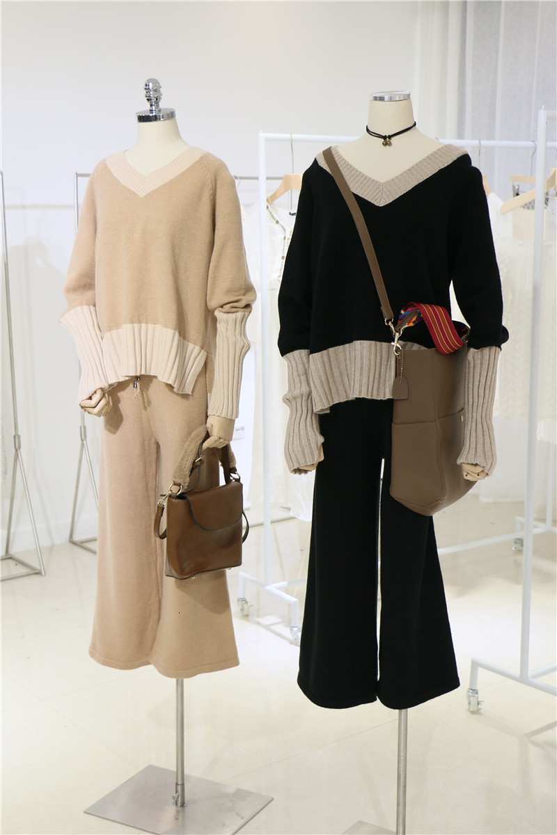 H.SA 2018 Winter New Women Two Pieces Sweater Suite V neck Loose Style Female Knit Jumpers Wide Leg Pants Sweater Suit KoreanMX190928