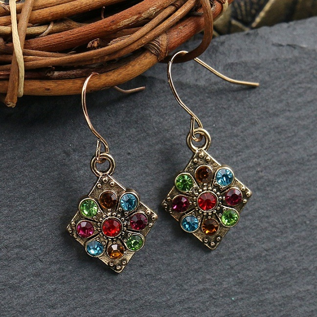 Bohemian Ethnic Style Alloy suit Earrings famous family geomancy drop geometric Earrings female Drop Long Earrings S019
Bohemian Ethnic Style Alloy suit Earrings famous family geomancy drop geometric Earrings female Drop Long Earrings S019
