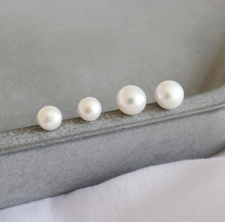 100% 925 Sterling Silver Jewelry 4.5MM 6MM Natural Freshwater Pearl Stud Earring For Women Girls Simple Female Wedding Earring