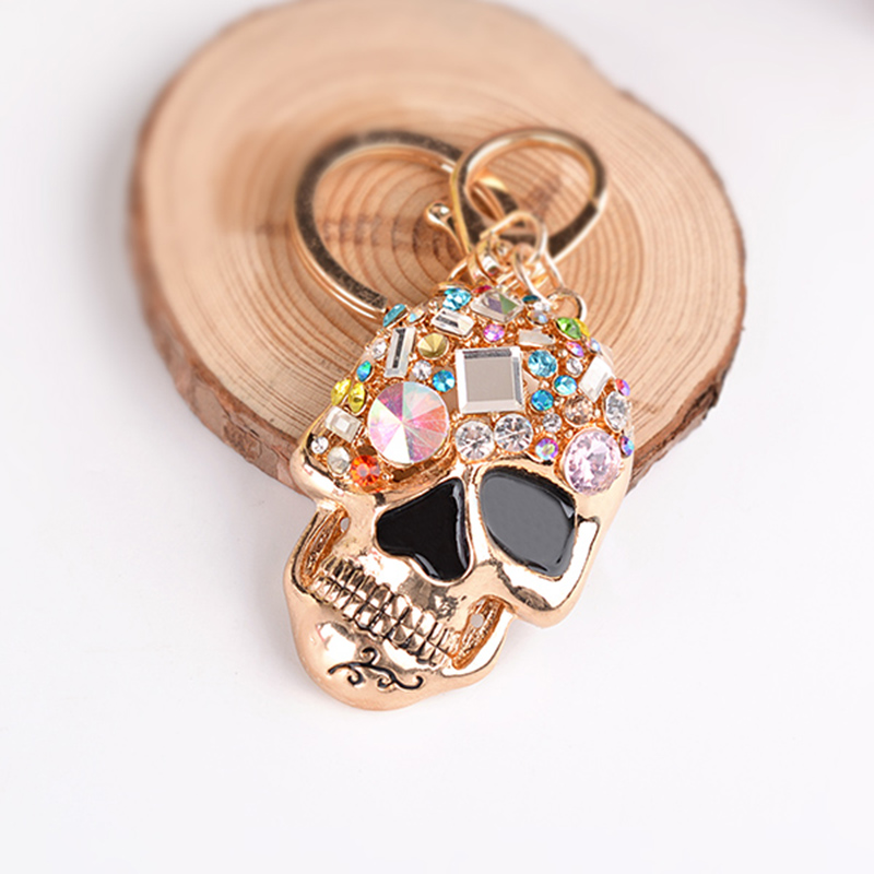 keychain Rhinestone Skeleton Key Chain Film Surrounding Fashion Keychain Classic Keyrings Skull Key Ring Pendant Jewelry