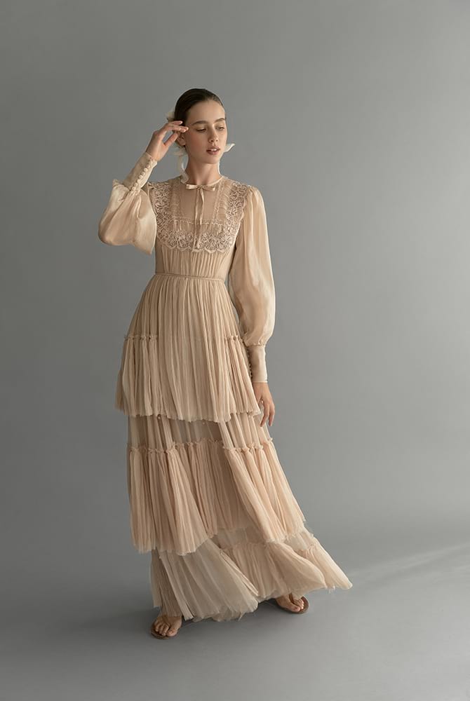 Modern A Line Chana Marelus Wedding Dresses Jewel Neck Long Sleeve Tulle Lace Applique Sash Tiers Wedding Gowns Ankle Length robe de mariée