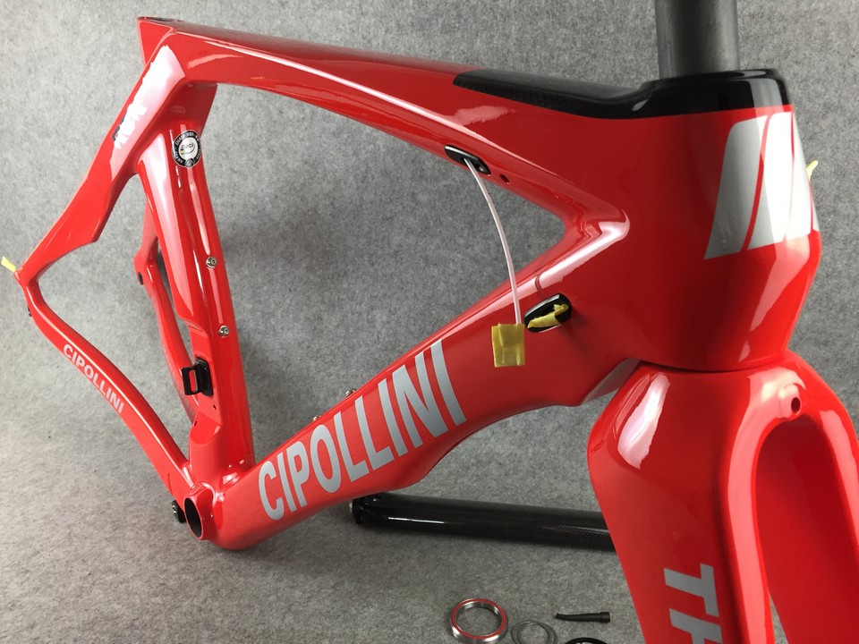 Full red Matte Glossy Red Cipollini RB1K THE ONE carbon frame road bicycle frameset full carbon fiber road bike frame set
Full red Matte Glossy Red Cipollini RB1K THE ONE carbon frame road bicycle frameset full carbon fiber road bike frame set