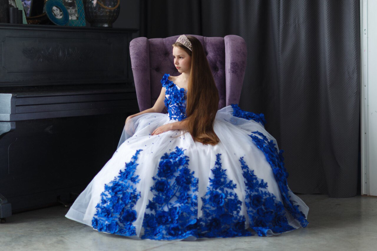 Royal Blue White Flowers Girls Pageant Dresses V Neck Lace Up Princess Prom Dress Floor Length Kids First Communion Gowns Wedding Evening