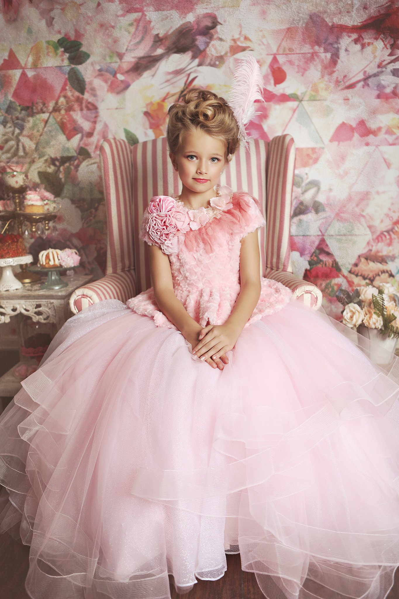 2019 Pink Flower Girl Dresses Jewel Neck Lace 3D Handmade Flowers A-Line Short Sleeves Girls Pageant Dresses Sweep Train Birthday Party Gown