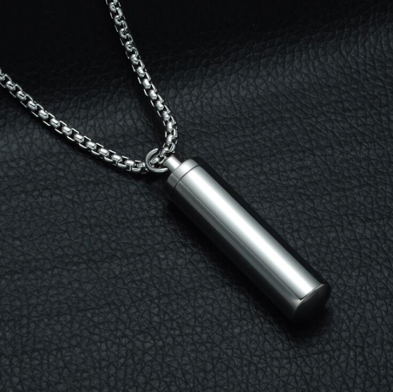Latest High Quality Stainless Steel Pendant Mini Storage Container Snuff Bottle Pill Spice Miller Herb Smoking Case Box Necklace Holder
Latest High Quality Stainless Steel Pendant Mini Storage Container Snuff Bottle Pill Spice Miller Herb Smoking Case Box Necklace Holder
