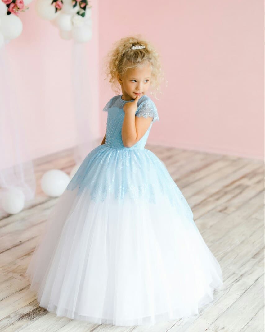 Lace Beaded Cheap Flower Girl Dresses Crew Ball Gown Little Girl Wedding Dresses Cheap Communion Pageant Dresses Gowns F221