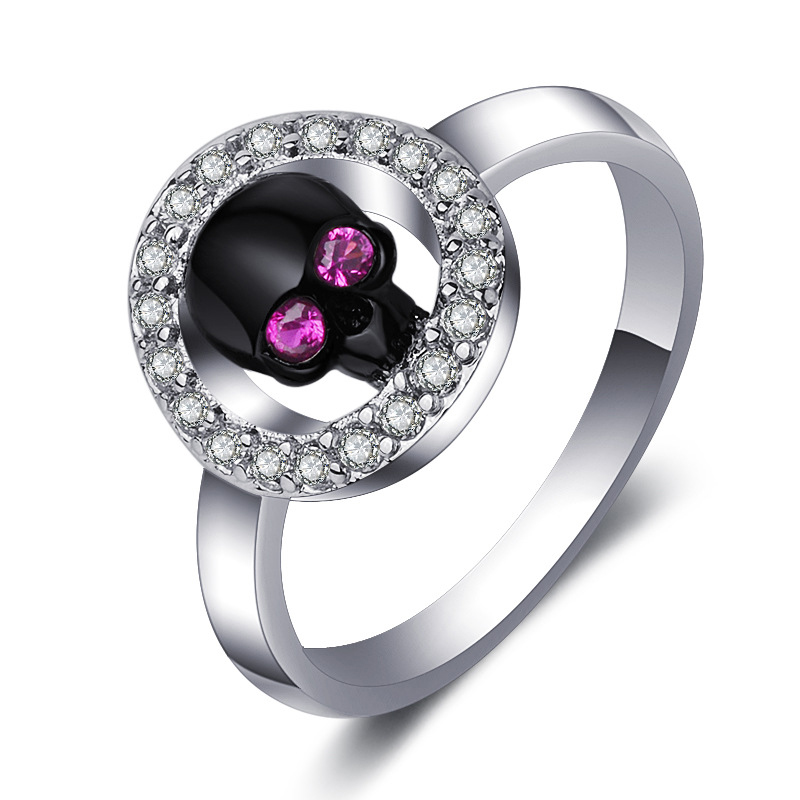 Creative Black Skull Sparkling Zircon punk rings for women Cute Girls hip hop party jewelry Ladies ring size 5-11 Bague femme
Creative Black Skull Sparkling Zircon punk rings for women Cute Girls hip hop party jewelry Ladies ring size 5-11 Bague femme