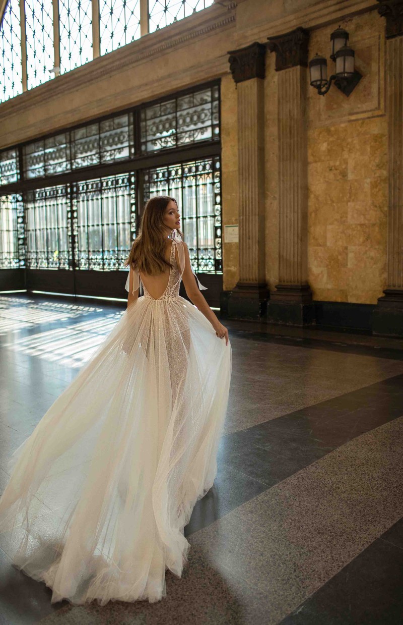 berta a line wedding dresses sexy sheer v neck backless lace bridal gowns high side split wedding dress vestido de novia