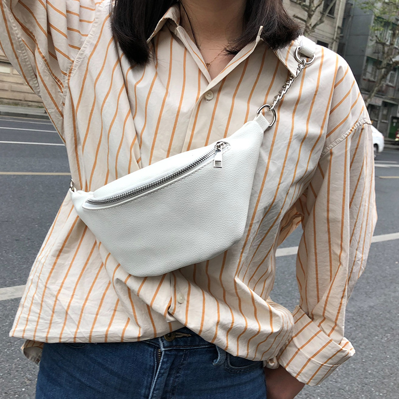 2020 new Korean shoulder bag women's casual fashion sports ladies crossbody mini waist bag, Black
2020 new Korean shoulder bag women's casual fashion sports ladies crossbody mini waist bag, Black