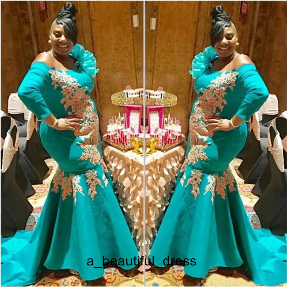 Plus Size Prom Dresses Sheer Jewel Neck Gold Appliques Beads Sweep Train Mermaid hunter Evening Dress Custom Made Formal Party Gowns ED1129