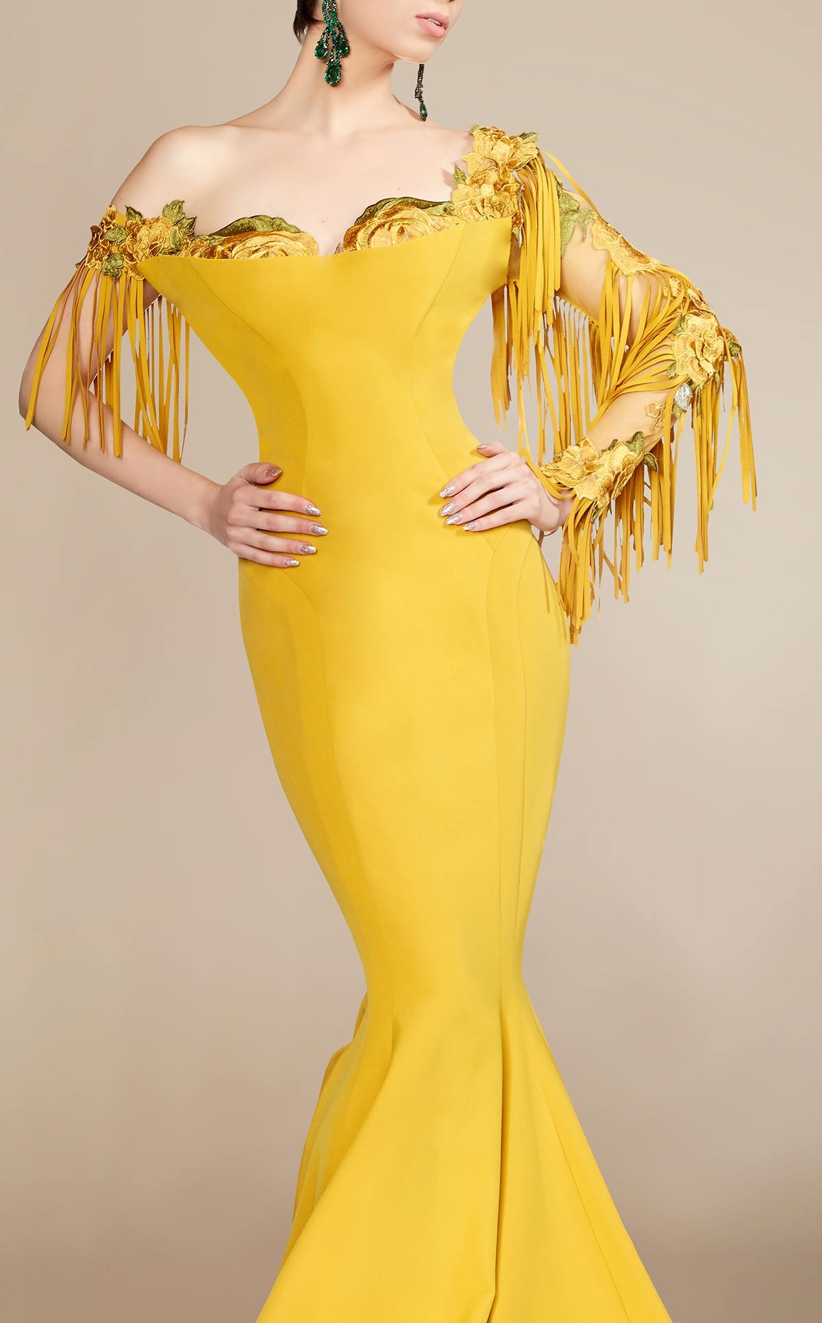 2020 Yellow Prom Dresses Off The Shoulder Taseel Satin Appliques Mermaid Evening Dress Party Wear Floor Length Plus Size Formal Gowns