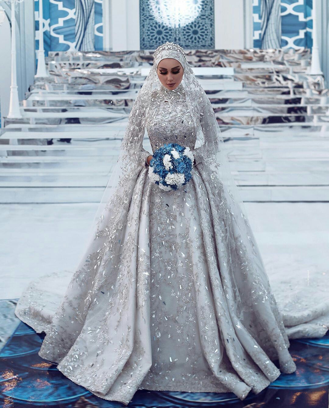 Muslim Wedding Dresses High Neck A e Lace Appliqued Beads Crystal Modest Bridal Gowns Gorgeous Vintage Vestidos De Novia