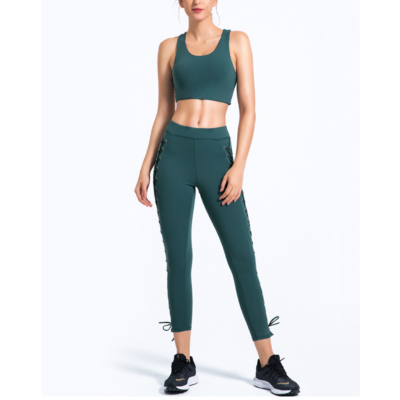 Women' 2 Pieces Sports Set Solid Color Casual Sports Bra Running High Waist Skinny Yoga Pants Set, Black
Women' 2 Pieces Sports Set Solid Color Casual Sports Bra Running High Waist Skinny Yoga Pants Set, Black