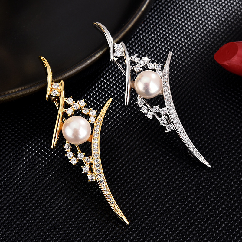 Crystal brooch High-end brooches for women enamel pin Fashion Jewelry Pearl hijab pins Dress coat Accessories gifts for women
Crystal brooch High-end brooches for women enamel pin Fashion Jewelry Pearl hijab pins Dress coat Accessories gifts for women