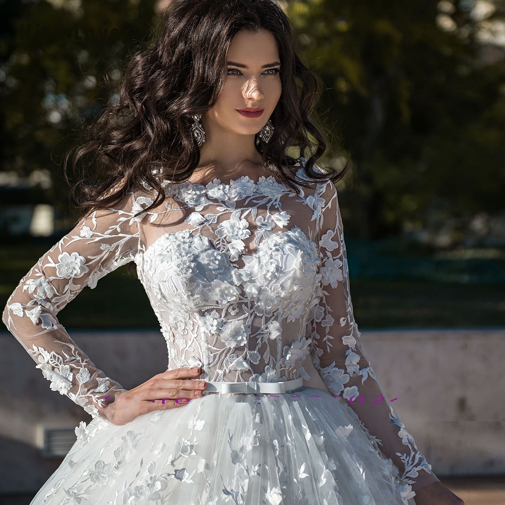 2020 Gorgeous A-line Wedding Dresses With 1m Train Vestido De Noiva Princesa Pearls Lace Flowers Long Sleeve Princess Bridal Gowns