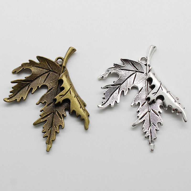 Wholesale 20pcs lot Big Maple Leaf Alloy Charm Pendant Retro Jewelry DIY Keychain Tibet Silver Pendant For Bracelet Earrings 54x44mm
Wholesale 20pcs lot Big Maple Leaf Alloy Charm Pendant Retro Jewelry DIY Keychain Tibet Silver Pendant For Bracelet Earrings 54x44mm