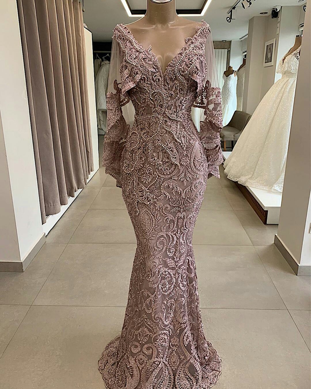 Luxury Arabic Mermaid Prom Dresses With Wrap Beaded Appliques Pearls Evening Dress Designer Sweep Train Custom Sexy Robes De Soirée
