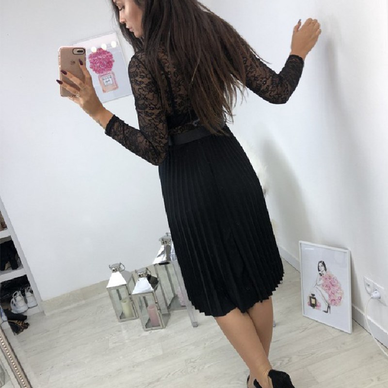 February Brand Designer Casual Dress Women Lace Pleated Long Sleeve Dress Elegant Fresh Black Ribbon Hollow Chiffon Midi Dress
February Brand Designer Casual Dress Women Lace Pleated Long Sleeve Dress Elegant Fresh Black Ribbon Hollow Chiffon Midi Dress
