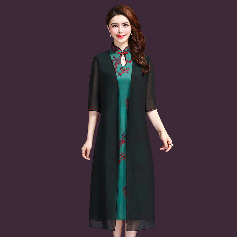 Silk dress female summer new fashion retro two-piece dignified improved cheongsam dress large size -5XL high quality vestidos, Green
Silk dress female summer new fashion retro two-piece dignified improved cheongsam dress large size -5XL high quality vestidos, Green