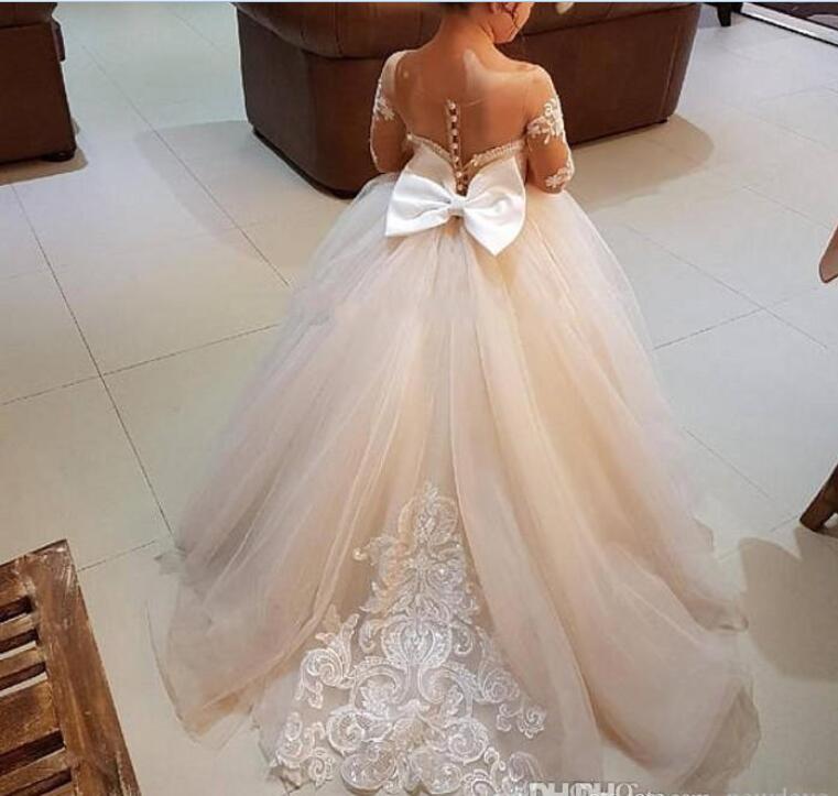 Ball Gown Flower Girls Dresses Lace Appliqued Long Sleeve Pageant Dresses For Girls Big Bow Birthday Wedding Formal Wear