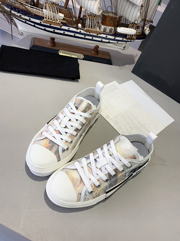 Oblique Designer Sneakers 19 Lace-Up Platform Shoe White ss Women Men Sneaker Printing Technical 23 24 Casual Shoes, 01
Oblique Designer Sneakers 19 Lace-Up Platform Shoe White ss Women Men Sneaker Printing Technical 23 24 Casual Shoes, 01
