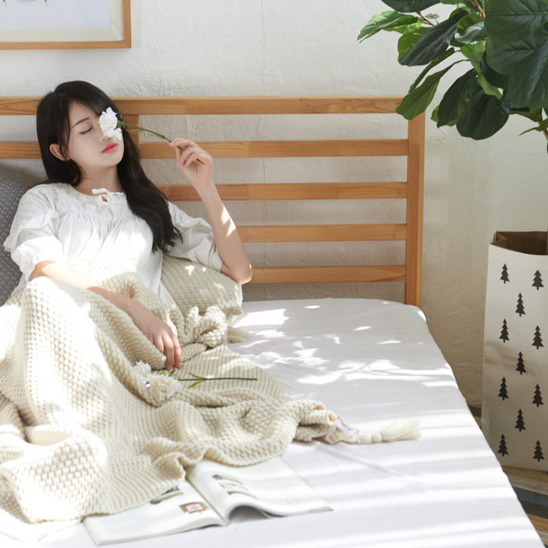 Fashion Tassel knitted Blanket Aircraft Home Sofa Office Air Conditioner Blanket Towel Travel Mesh Portable Car Cover
Fashion Tassel knitted Blanket Aircraft Home Sofa Office Air Conditioner Blanket Towel Travel Mesh Portable Car Cover