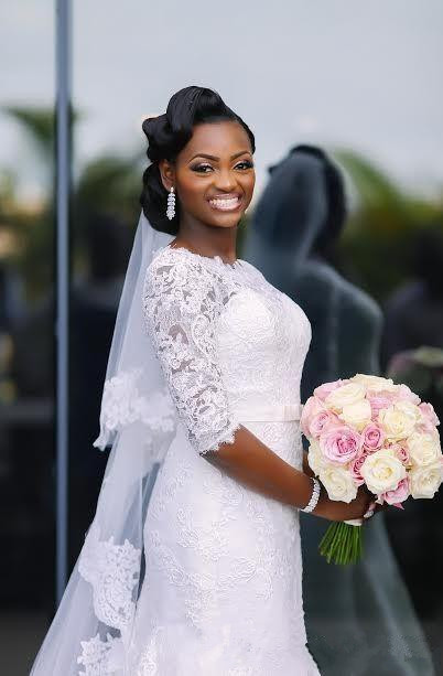 2020 Saudi Arabic Wedding Dresses Lace Appliques crew Neck Half Sleeves Mermaid Wedding Gowns Dubai Country Style Plus Size Bridal Dress