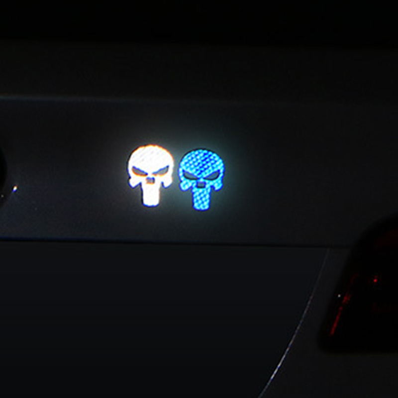 Universal Personality Skull Car Sticker Reflective Stickers Motorcycle Car Door Scratch Reflective Stickers For Car Motorbike