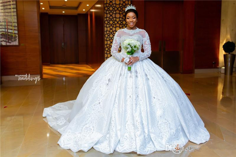 Luxury Long Sleeve 2020 Ball Gown Wedding Dress Bridal Gowns High Neck Lace Appliqued Beaded Plus Size Vestido De Novia