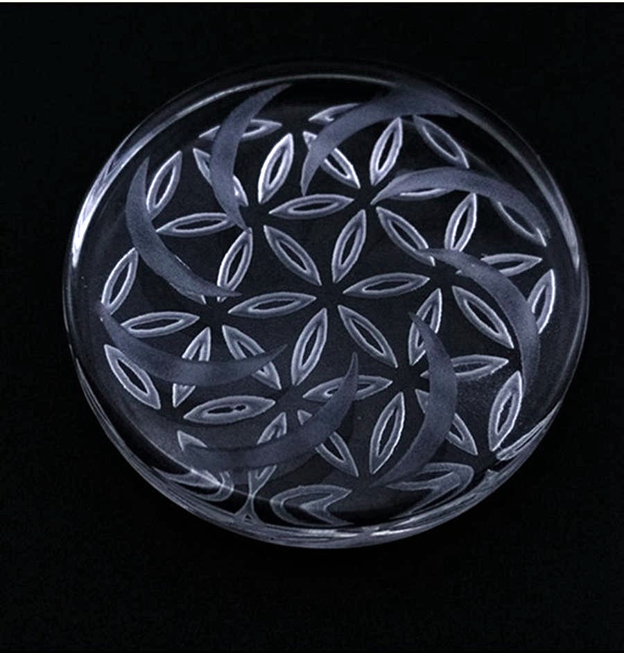 Quartz Channel Caps OD OD 30mm 40mm 50mm Quartz Carb Cap Flower pattern design for Flat Top Quartz Banger Nails Smoking Water Pipes Bong
Quartz Channel Caps OD OD 30mm 40mm 50mm Quartz Carb Cap Flower pattern design for Flat Top Quartz Banger Nails Smoking Water Pipes Bong