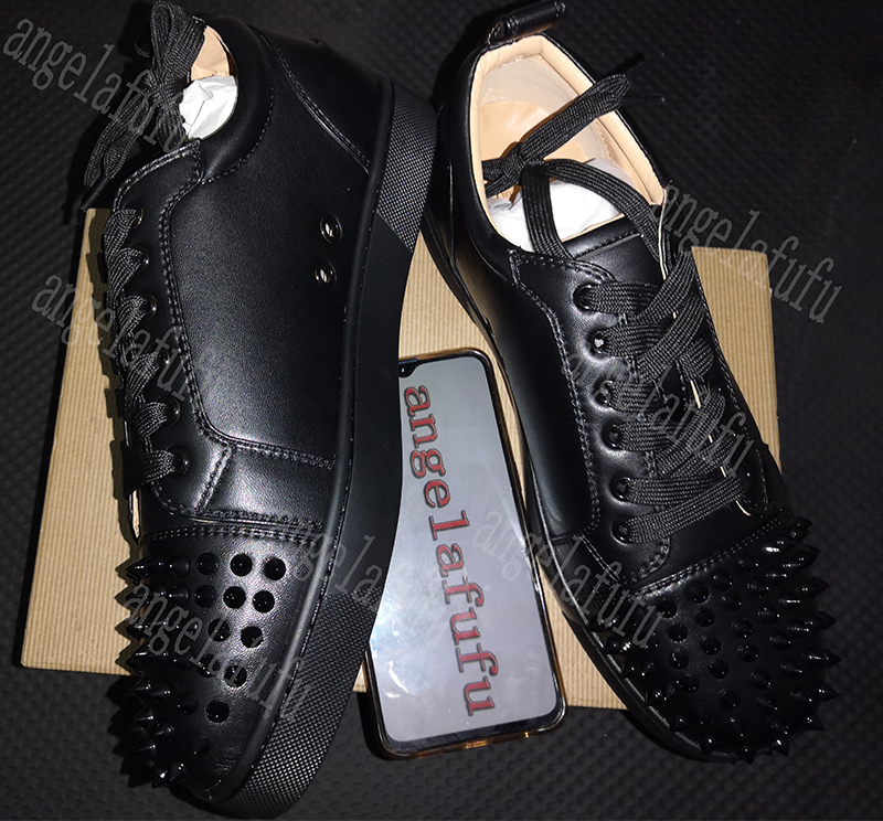 Designer Dress Shoes Ceahp Casual Sports Shoe Paris Triple Sneaker Triple S Dad for Men's Women Beige Black Accessories new Fashion, No:21
Designer Dress Shoes Ceahp Casual Sports Shoe Paris Triple Sneaker Triple S Dad for Men's Women Beige Black Accessories new Fashion, No:21
