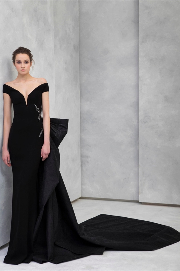 2020 Tony Ward Black Evening Dresses Satin Off The Shoulder Beaded Mermaid Prom Dress Sweep Train Formal Party Gowns Robes De Soirée