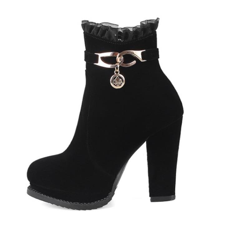 small big size 33 to 42 43 black lace platform chunky heels ankle booties luxury designer women boots come with box, Black come with box
small big size 33 to 42 43 black lace platform chunky heels ankle booties luxury designer women boots come with box, Black come with box
