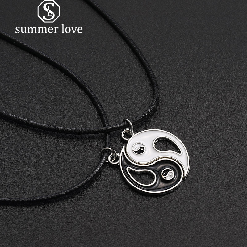 New Fashion Vintage Stitching Yin and Yang Pendant Necklace Couple Leather Rope Chain Necklaces Black White Best Friends Friendship Jewelry Wholesale
New Fashion Vintage Stitching Yin and Yang Pendant Necklace Couple Leather Rope Chain Necklaces Black White Best Friends Friendship Jewelry Wholesale
