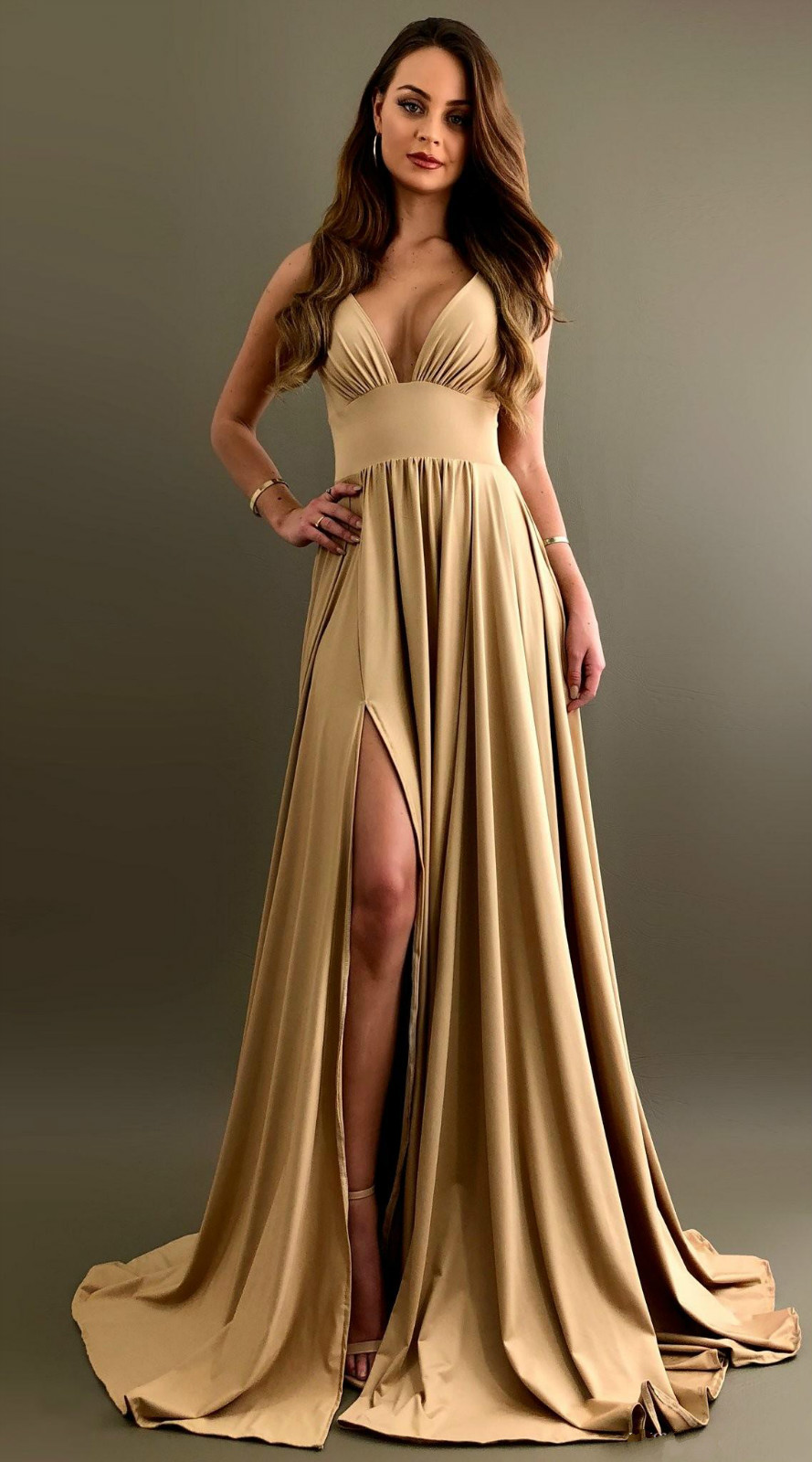 Dark Champagne Bridesmaid Dresses Sexy V-Neck A-Line Long Maid of Honor Gowns with Split Cheap Custom Formal Wedding Guest Prom Dresses
